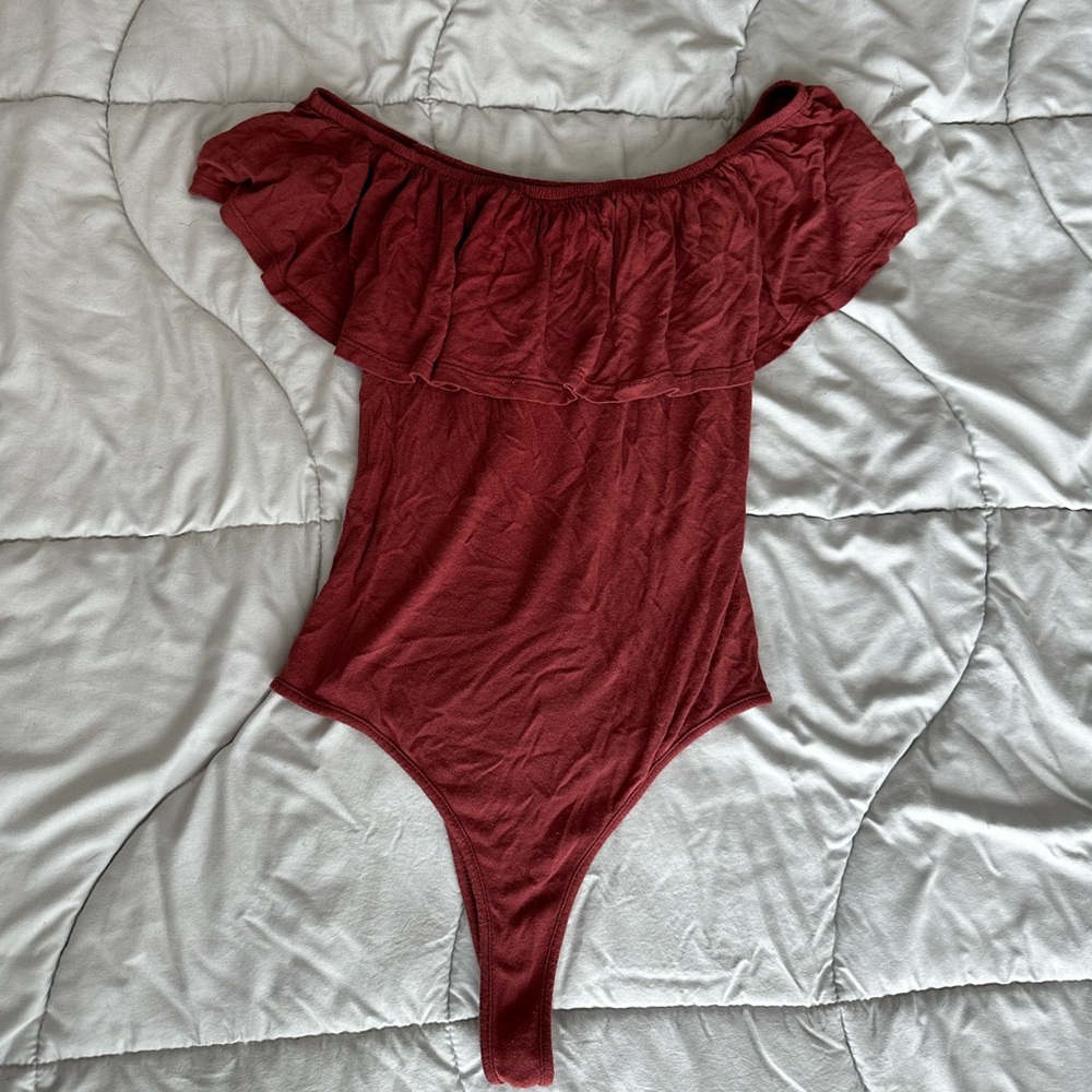 Off shoulder bodysuit
